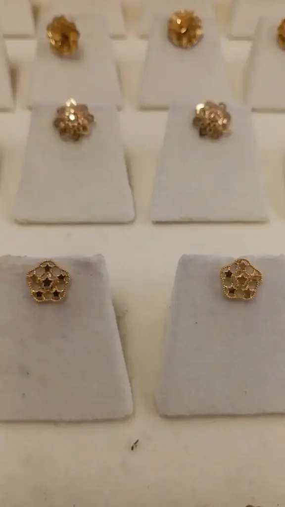 Real Gold Ear Tops